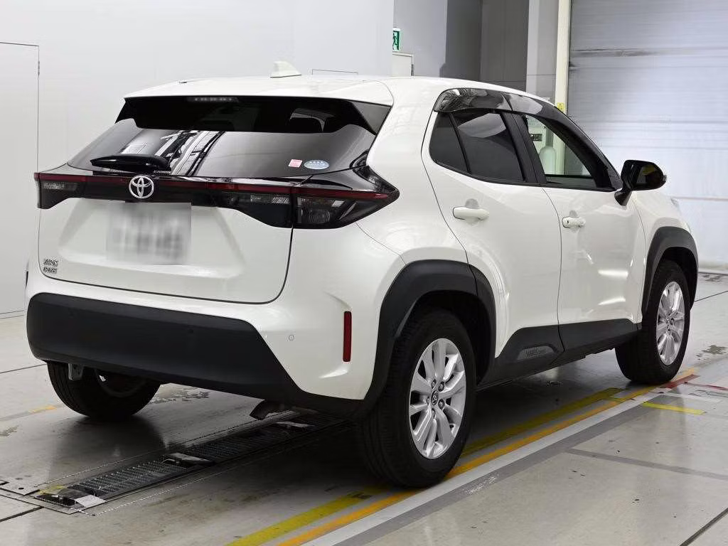 TOYOTA YARIS CROSS