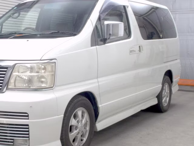 NISSAN ELGRAND