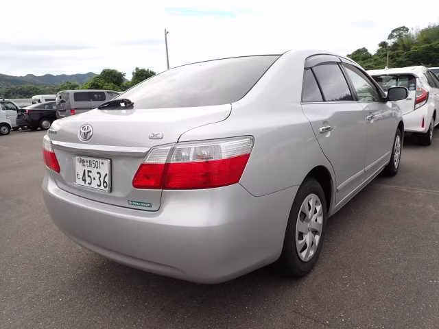 TOYOTA PREMIO