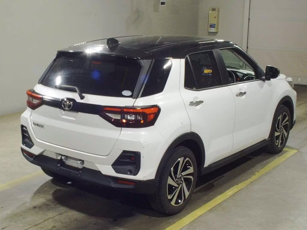 TOYOTA RAIZE