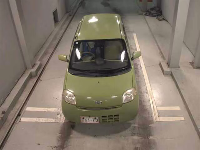 DAIHATSU ESSE