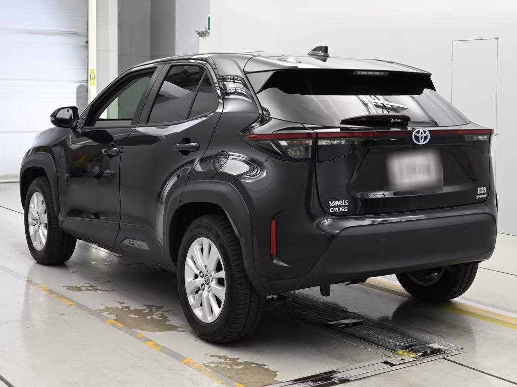 TOYOTA YARIS CROSS