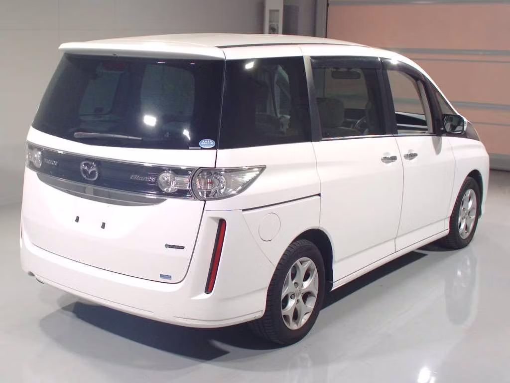 MAZDA BIANTE