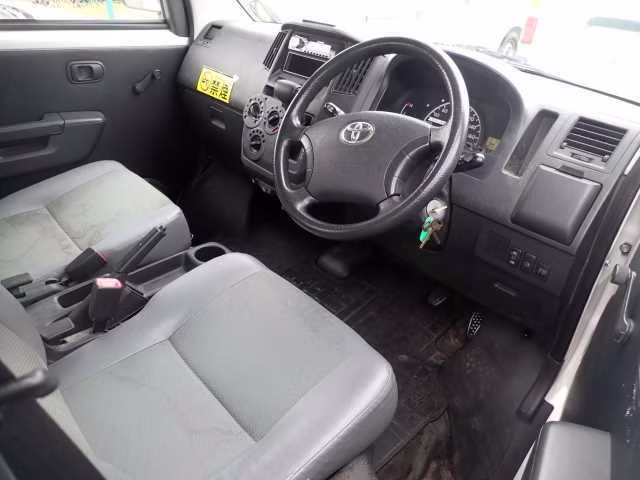 TOYOTA LITE ACE