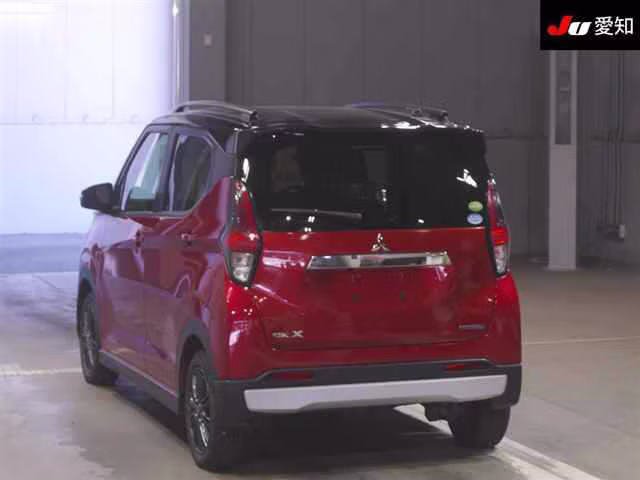 MITSUBISHI EK X