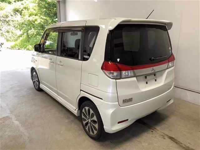 MITSUBISHI DELICA D:2