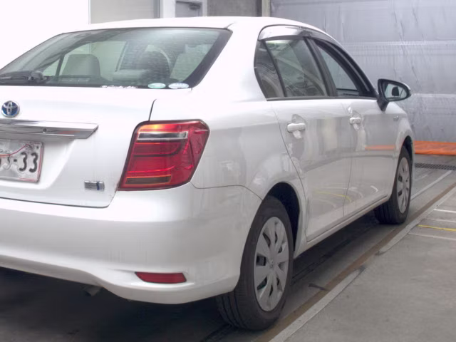 TOYOTA COROLLA AXIO