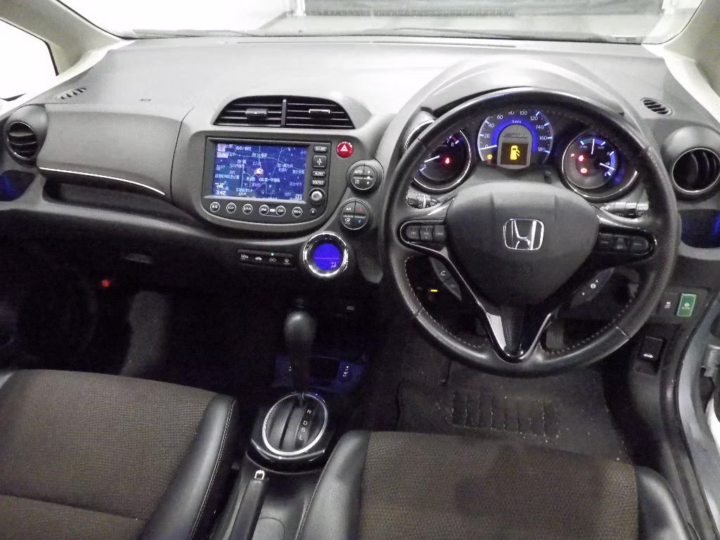 HONDA FIT SHUTTLE