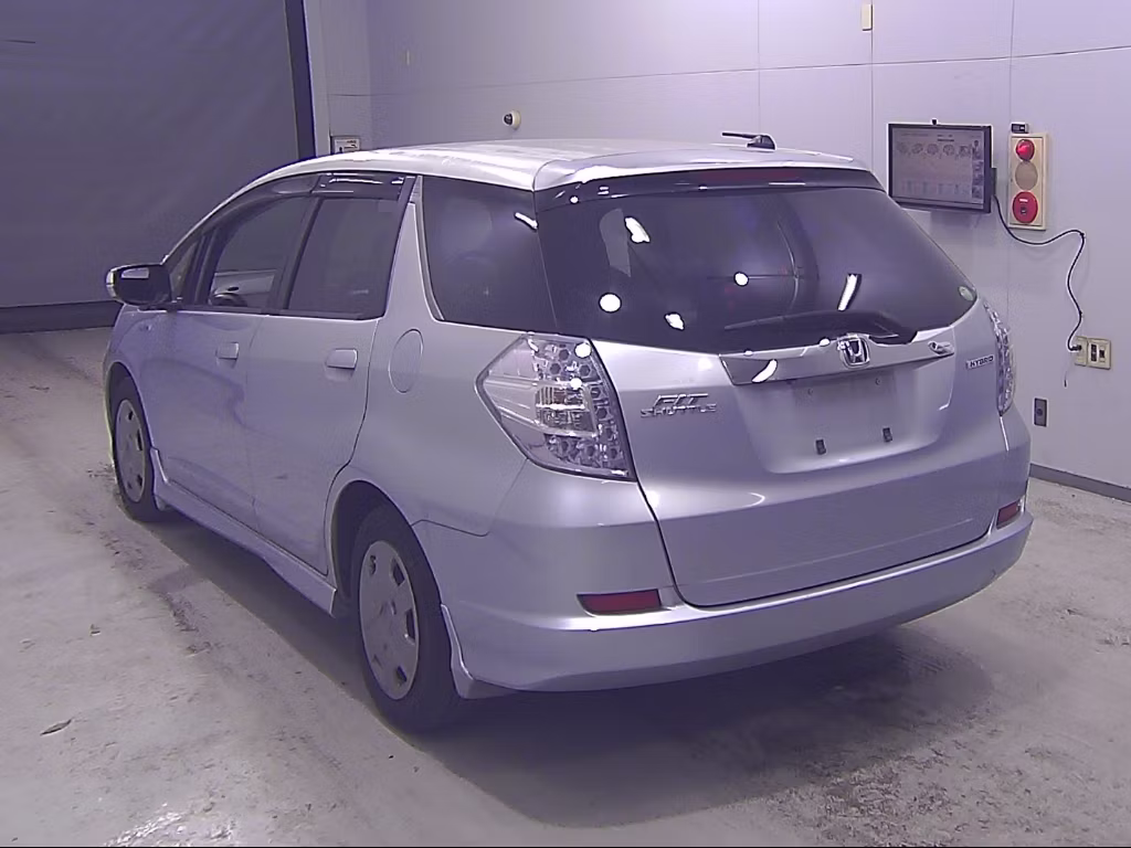HONDA FIT SHUTTLE