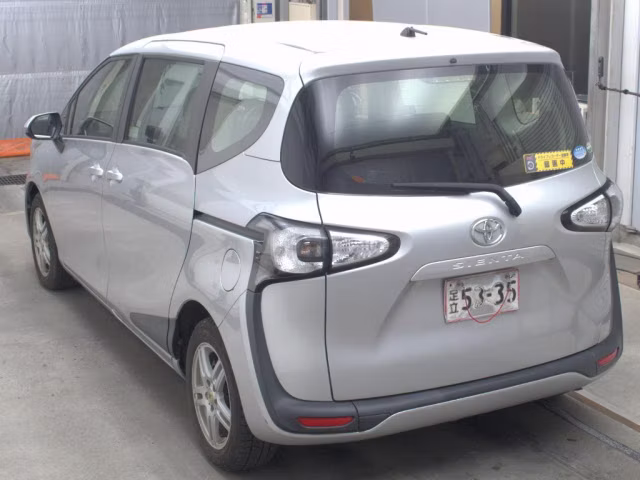 TOYOTA SIENTA