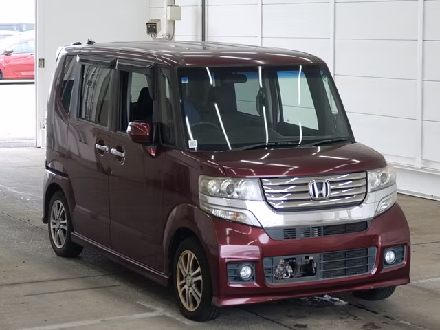 HONDA N-BOX