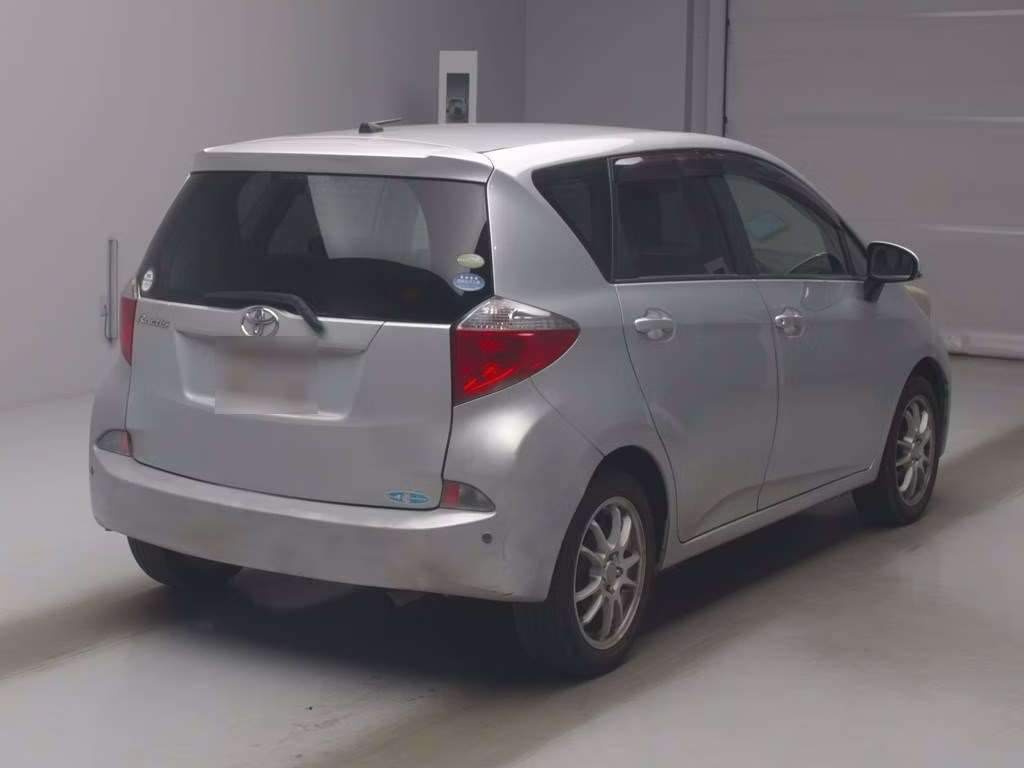 TOYOTA RACTIS