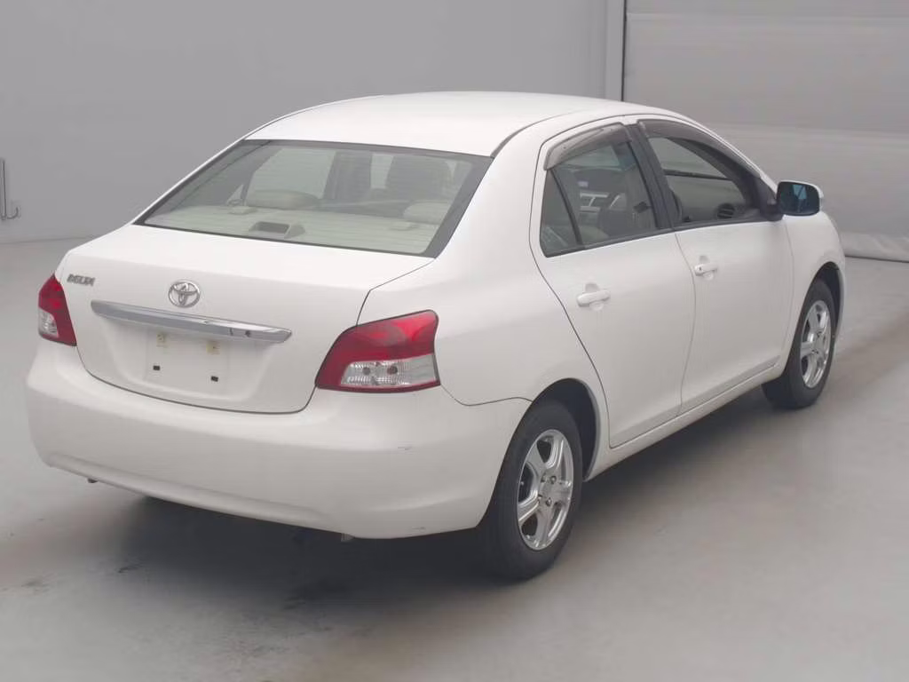 TOYOTA BELTA