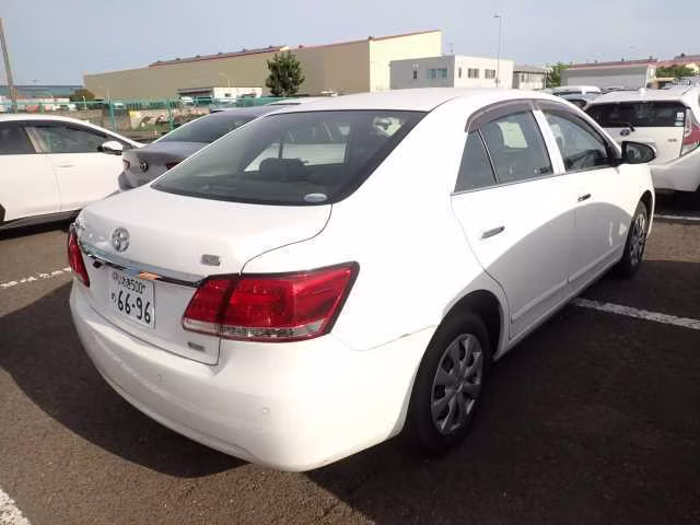TOYOTA PREMIO
