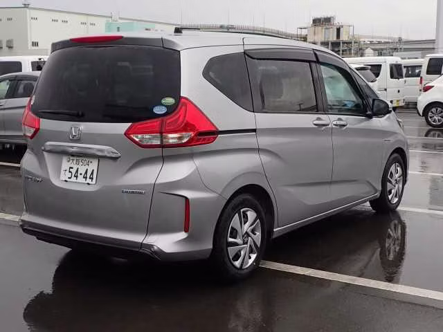 HONDA FREED+
