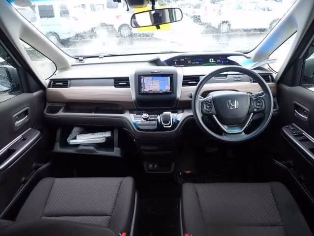 HONDA FREED+