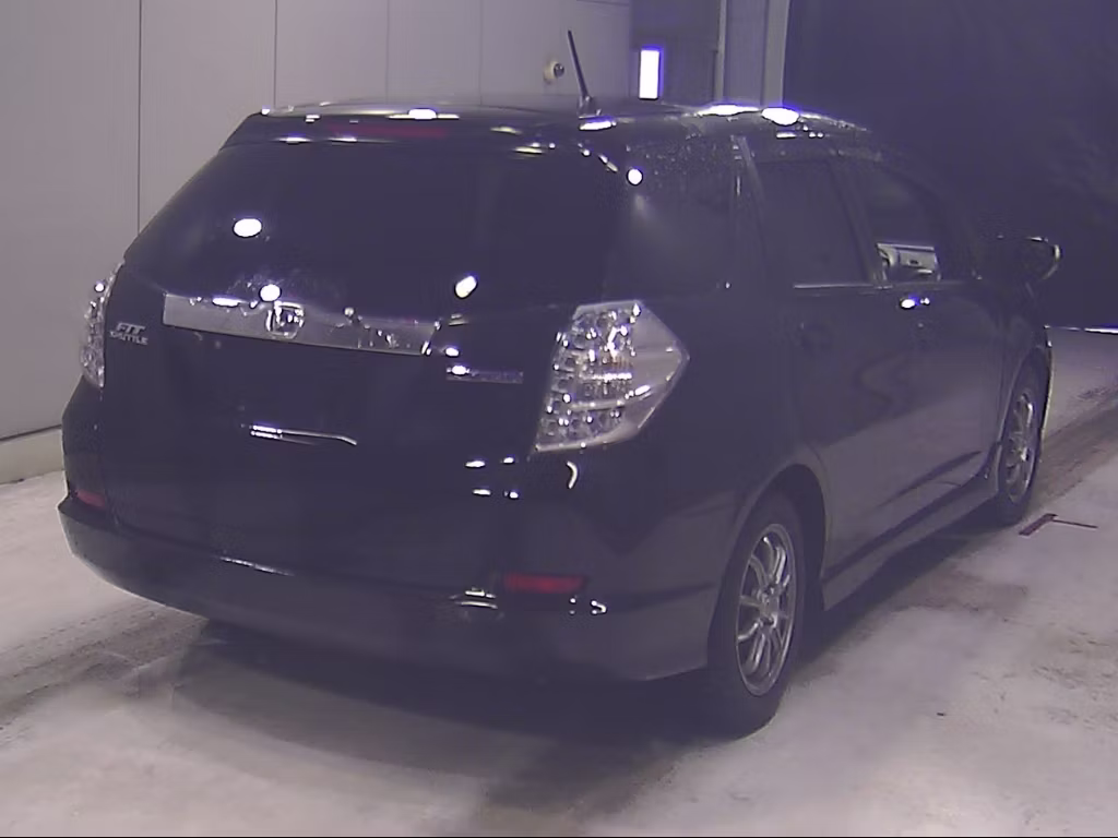 HONDA FIT SHUTTLE
