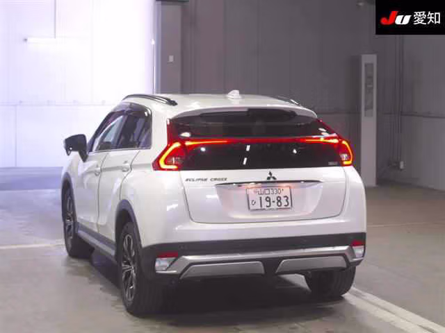 MITSUBISHI ECLIPSE CROSS