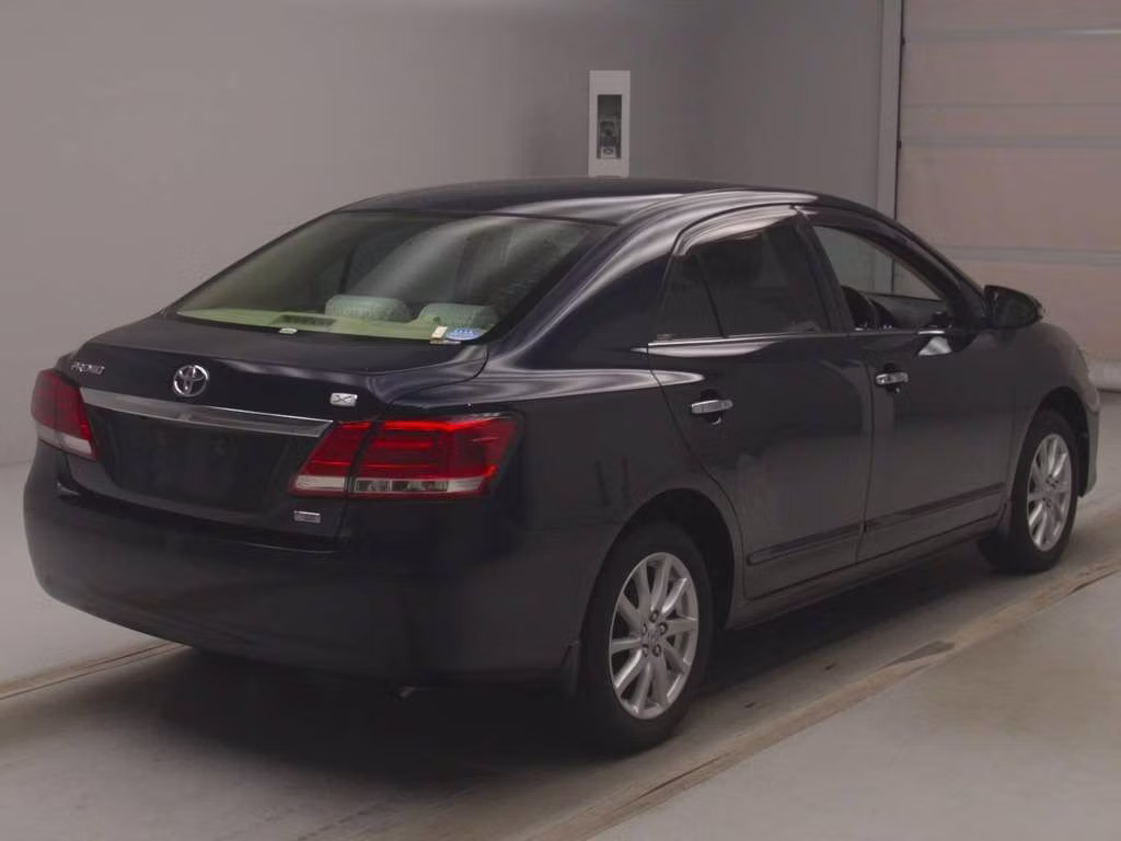 TOYOTA PREMIO