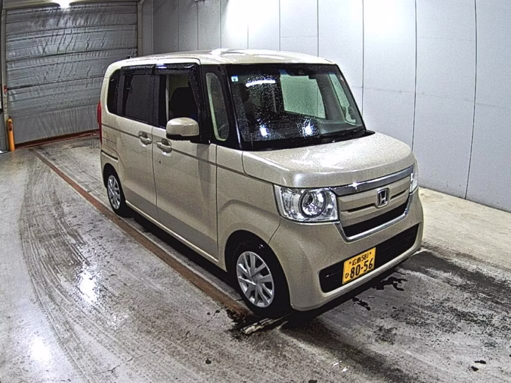 HONDA N-BOX