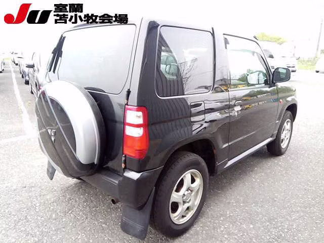 MITSUBISHI PAJERO MINI
