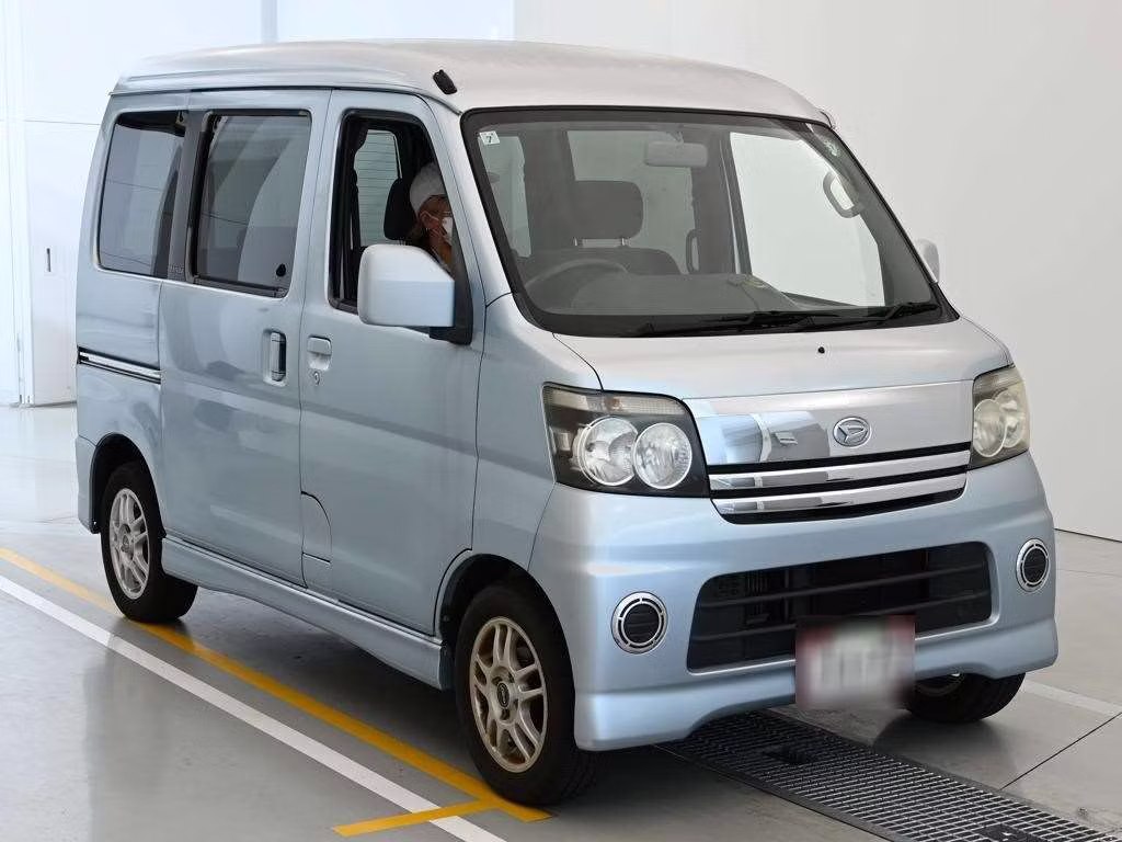 DAIHATSU ATRAI