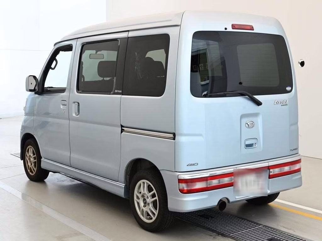 DAIHATSU ATRAI