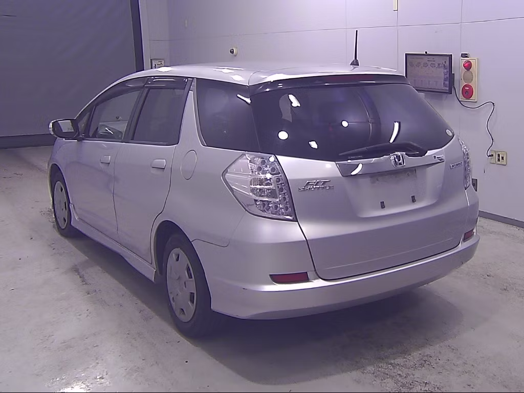 HONDA FIT SHUTTLE