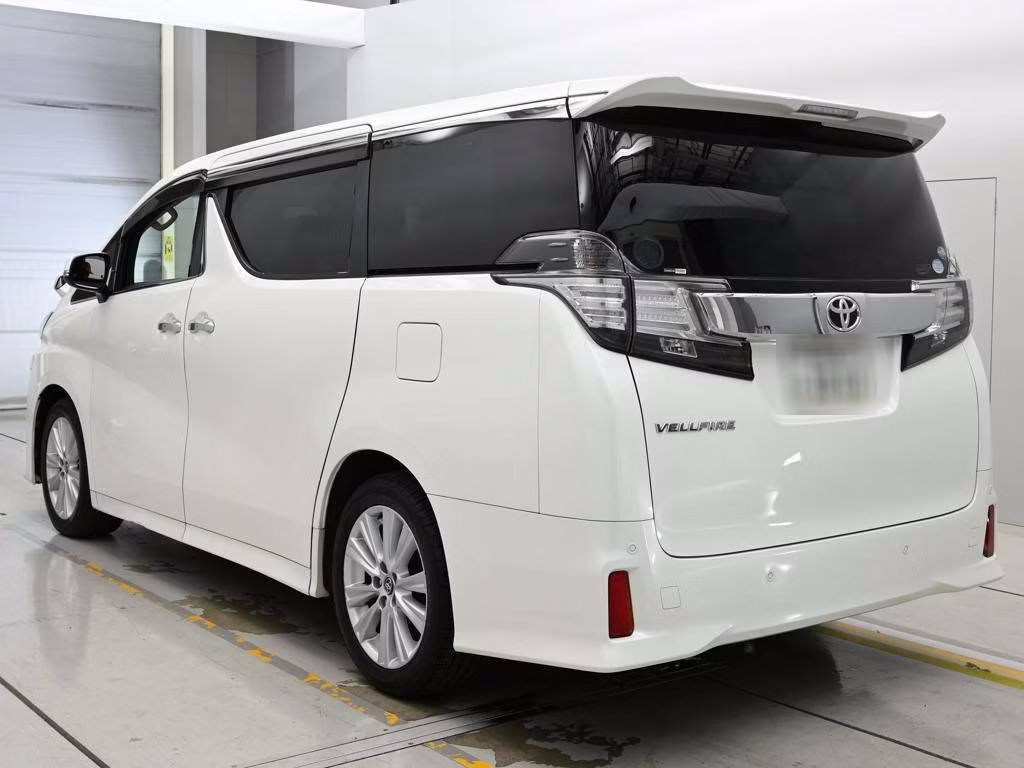 TOYOTA VELLFIRE