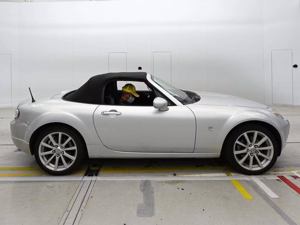 MAZDA ROADSTER