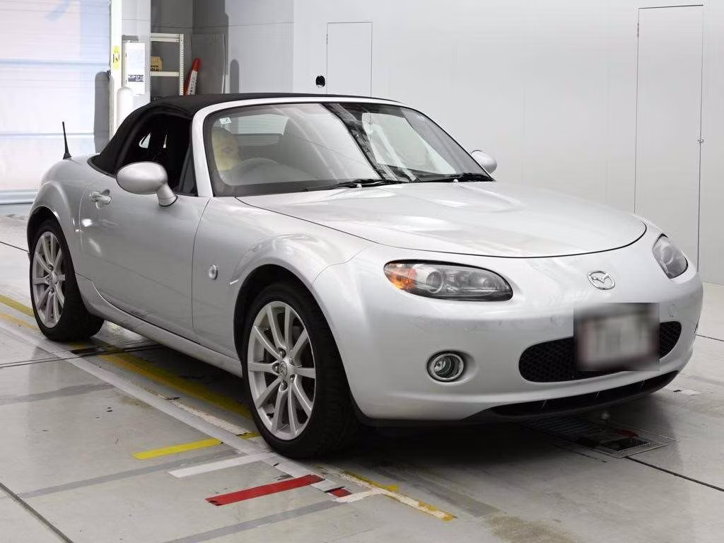 MAZDA ROADSTER