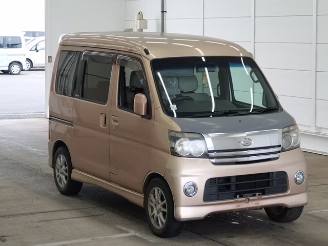 DAIHATSU ATRAI