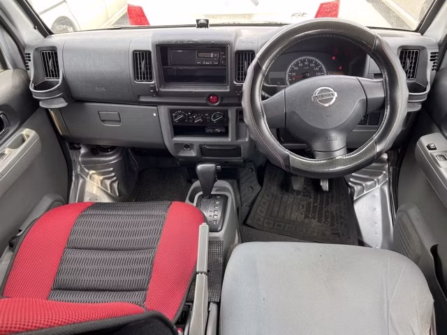 NISSAN CLIPPER