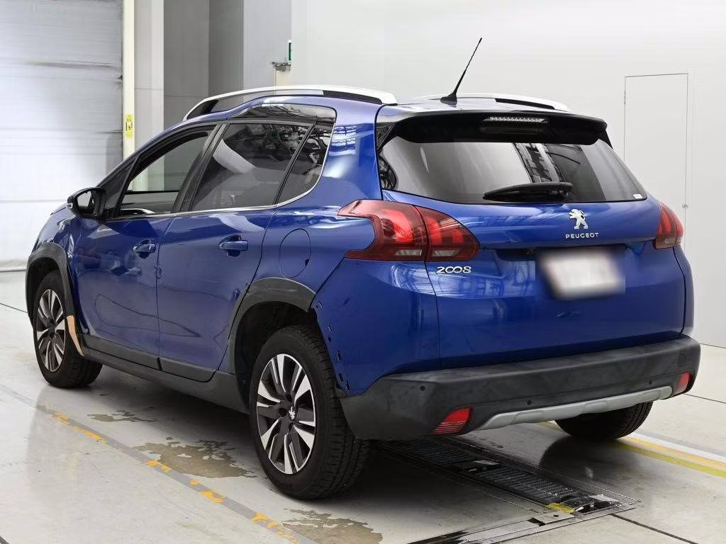 PEUGEOT 2008
