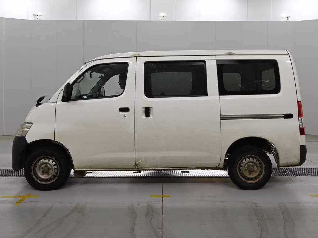 TOYOTA LITE ACE