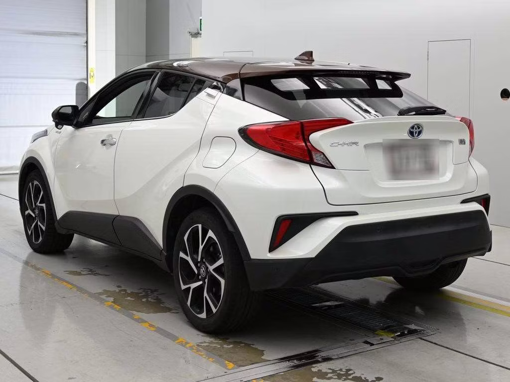 TOYOTA C-HR