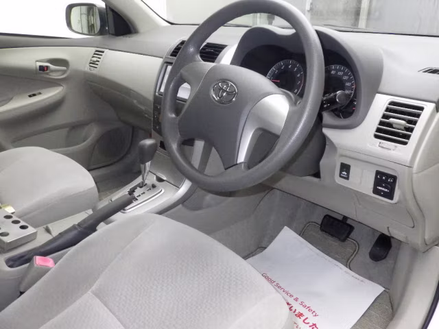 TOYOTA COROLLA AXIO