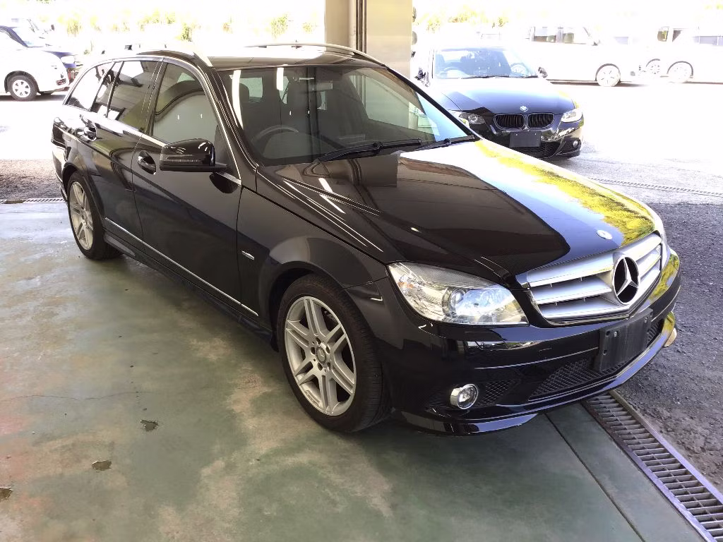 MERCEDES-BENZ C-CLASS