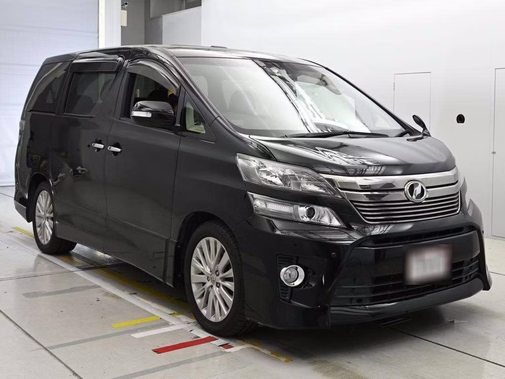 TOYOTA VELLFIRE