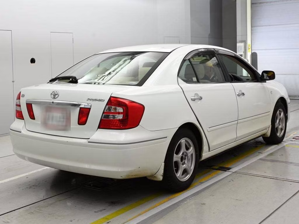 TOYOTA PREMIO