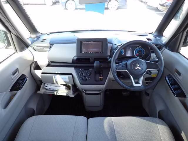 MITSUBISHI EK SPACE