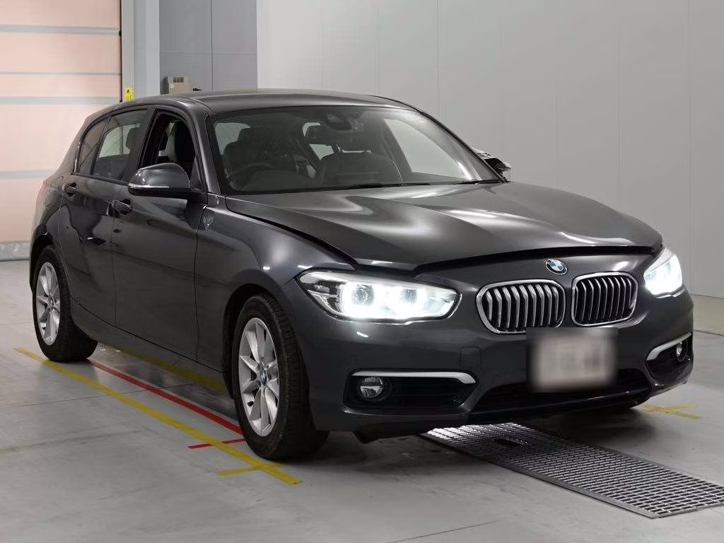 BMW 1-SERIES