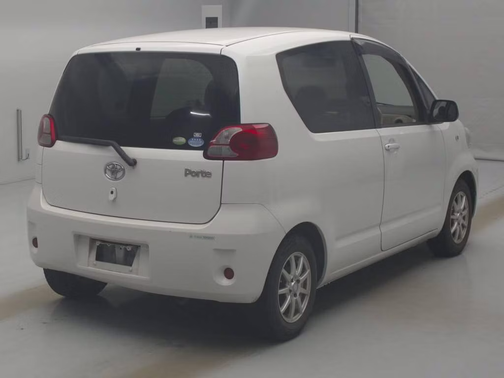 TOYOTA PORTE
