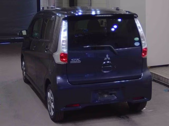 MITSUBISHI EK CUSTOM