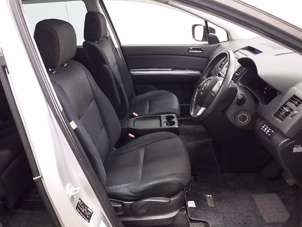 MAZDA MPV