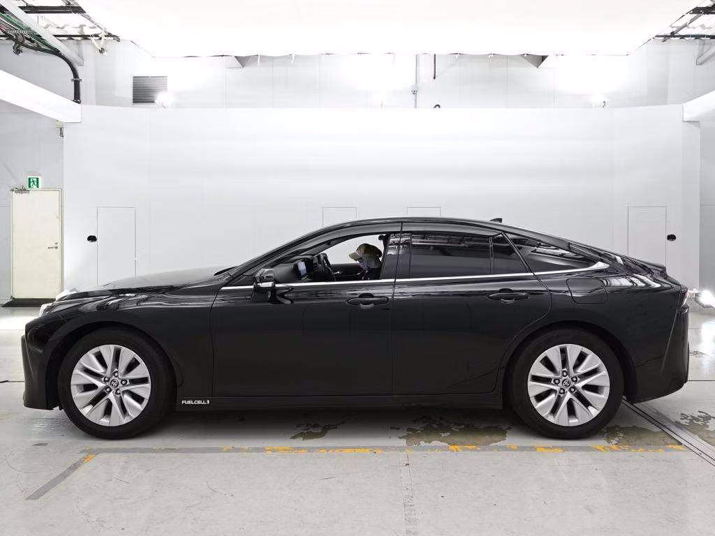 TOYOTA MIRAI
