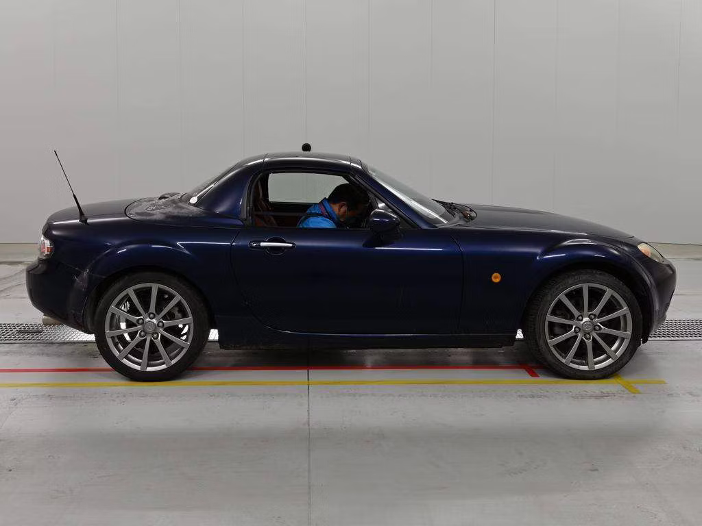 MAZDA ROADSTER