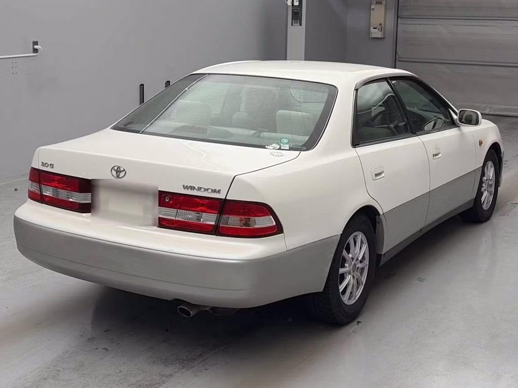 TOYOTA WINDOM