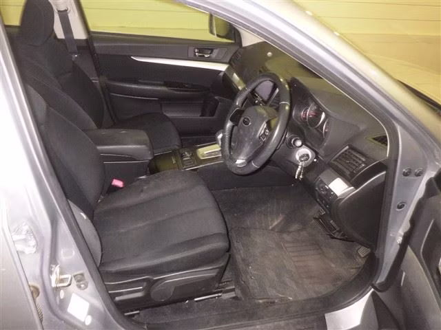 SUBARU LEGACY B4