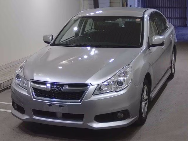 SUBARU LEGACY B4